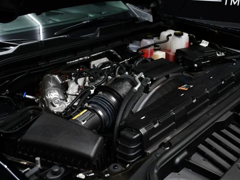 Used 2026 Chevrolet Silverado 2500 Custom w/ Custom Value Package AWD/4WD image 13