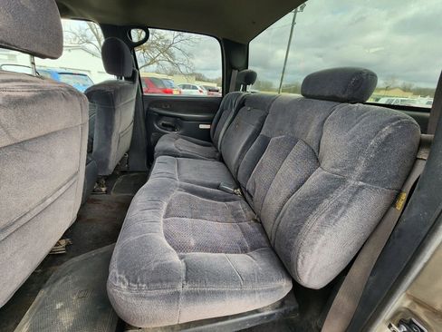 Used 2001 Chevrolet Silverado 2500 LS image 17