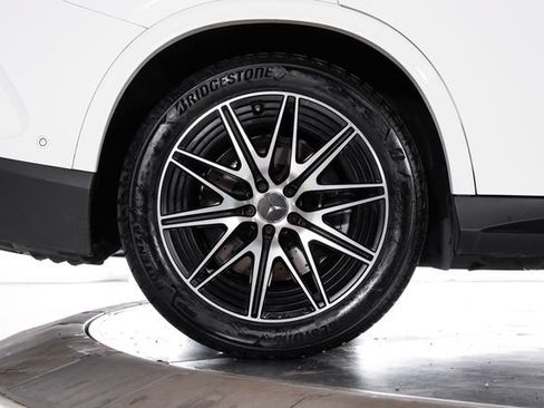 Used 2025 Mercedes-Benz GLC 43 AMG 4MATIC image 15