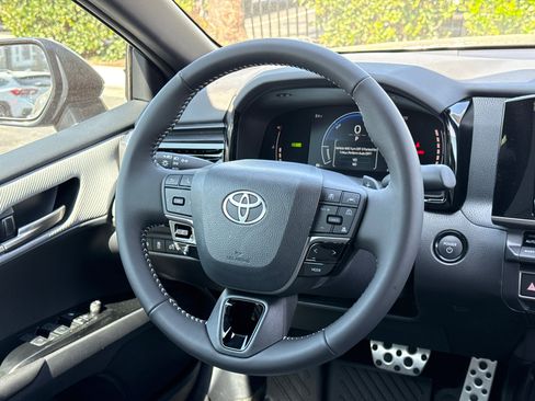 Certified 2026 Toyota Camry SE image 20