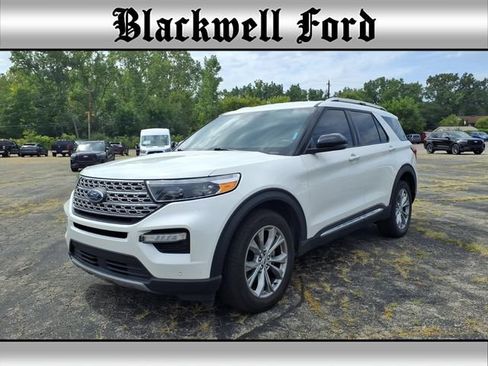 Used 2023 Ford Explorer Limited w/ Equipment Group 301A AWD/4WD image 1