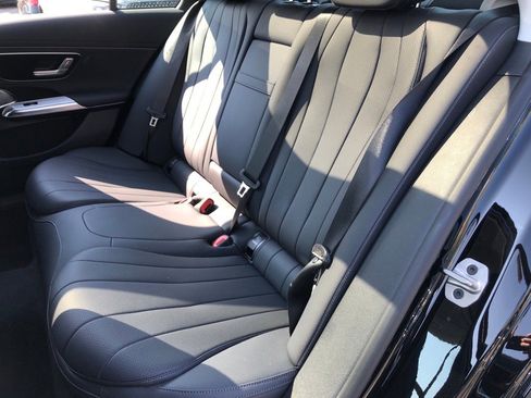 New 2025 Mercedes-Benz E 350 4MATIC Sedan image 33