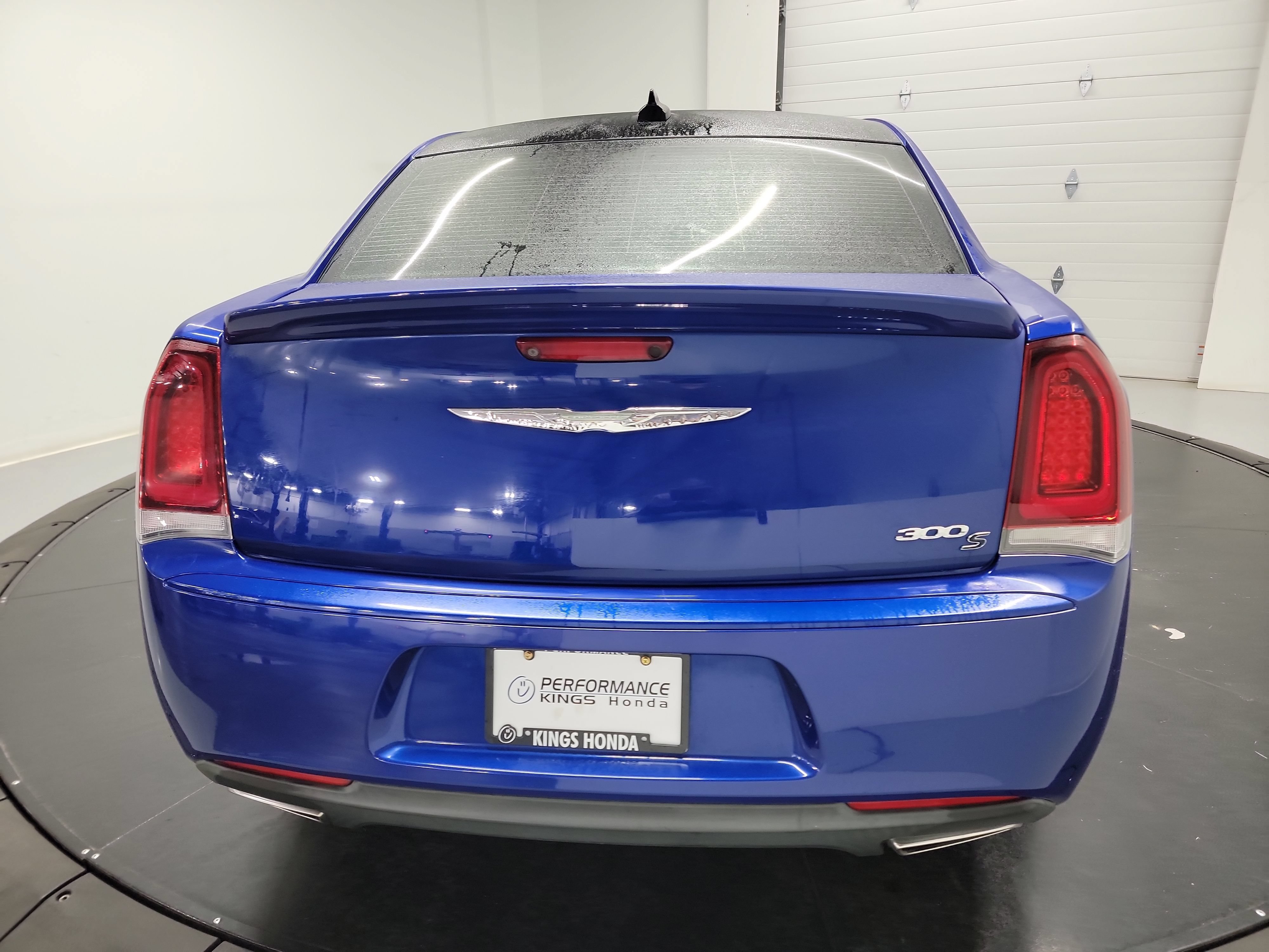 Used 2019 Chrysler 300 S w/ S Model Appearance Package RWD image 13