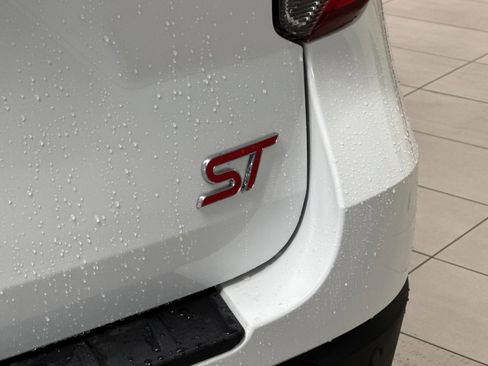 Certified 2022 Ford Explorer ST w/ Equipment Group 401A image 29