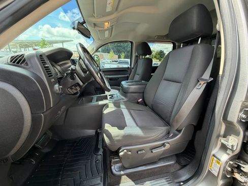 Used 2012 Chevrolet Silverado 2500 LT w/ Interior Plus Package AWD/4WD image 14