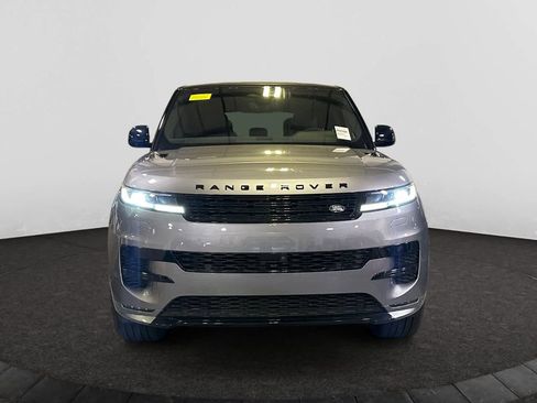New 2025 Land Rover Range Rover Sport Dynamic SE image 2