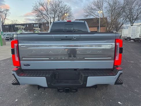 Used 2025 Ford F350 Platinum w/ Platinum Plus Package image 8