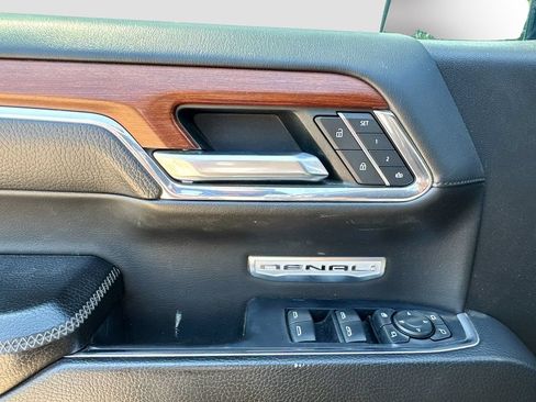 Used 2023 GMC Sierra 1500 Denali w/ Denali Reserve Package AWD/4WD image 9