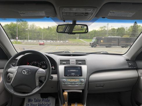 Used 2007 Toyota Camry XLE FWD image 17
