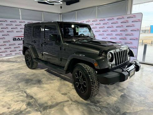 Used 2018 Jeep Wrangler Altitude image 5