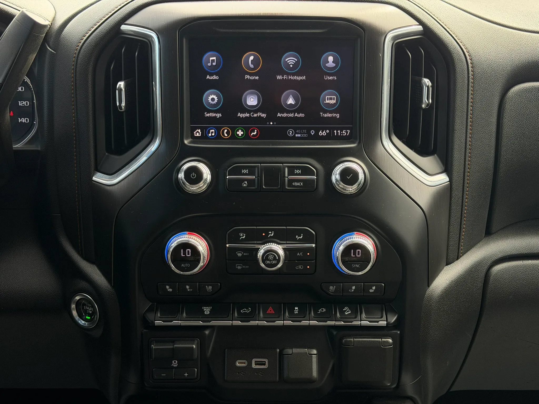 Used 2022 GMC Sierra 2500 AT4 w/ Gooseneck/5TH Wheel Package AWD/4WD image 31