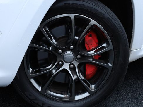 Used 2015 Jeep Grand Cherokee SRT w/ Trailer Tow Group IV image 20