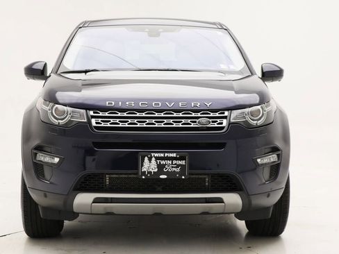 Used 2017 Land Rover Discovery Sport HSE image 4