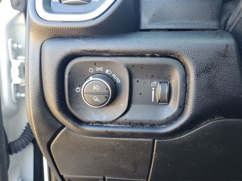 Used 2024 RAM 3500 Big Horn image 16