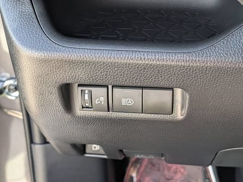 Certified 2025 Toyota RAV4 SE AWD/4WD image 23