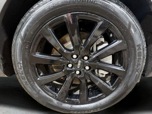 Certified 2021 Lincoln Nautilus Reserve w/ Equipment Group 201A image 29