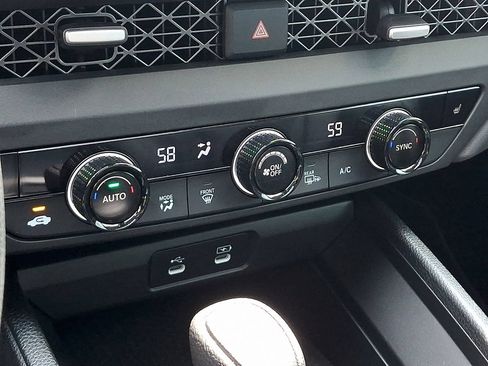 Used 2025 Honda Accord SE image 16