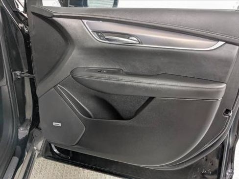 Used 2024 Cadillac XT6 Luxury AWD/4WD image 24