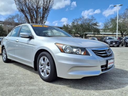 Used 2012 Honda Accord SE image 2