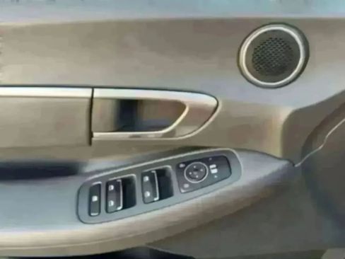 Used 2020 Hyundai Sonata SEL w/ Convenience + Sunroof Package FWD image 34
