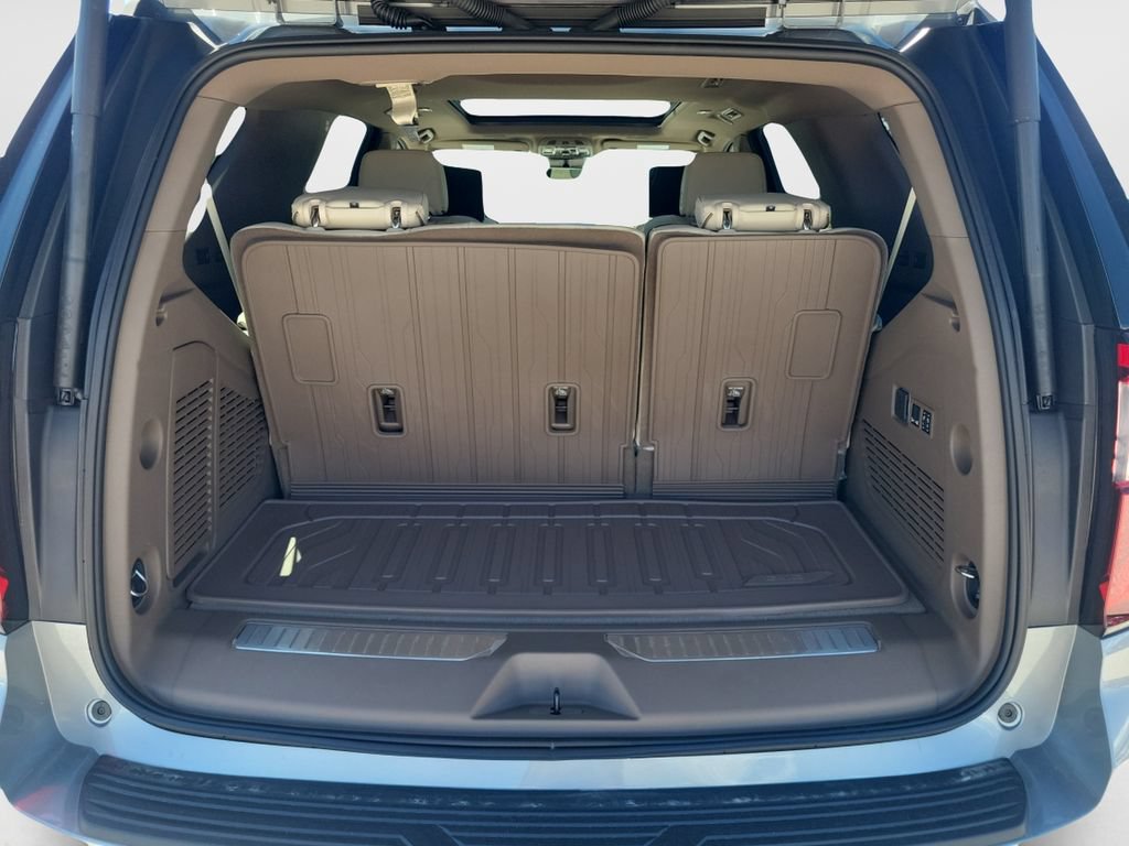New 2026 GMC Yukon Denali w/ Denali Reserve Package AWD/4WD image 9