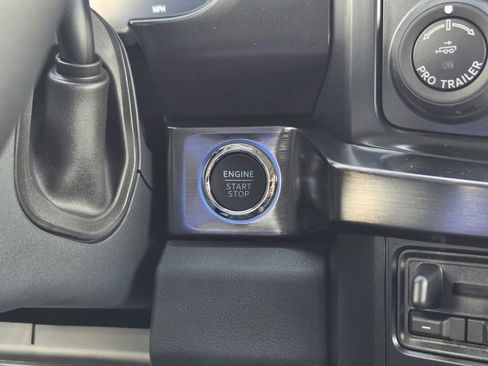 New 2026 Ford F350 Lariat w/ Lariat Premium Package AWD/4WD image 29