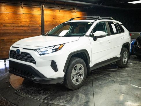Used 2023 Toyota RAV4 XLE w/ Convenience Package AWD/4WD image 2