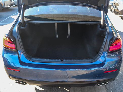 Certified 2023 BMW 530i w/ Premium Package image 34