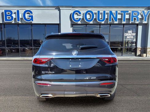 Used 2023 Buick Enclave Essence w/ Experience Buick Package image 4