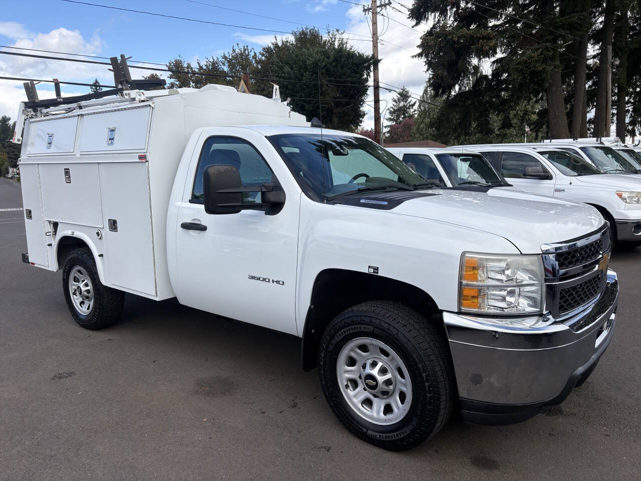 Used 2013 Chevrolet Silverado 3500 W/T RWD image 3
