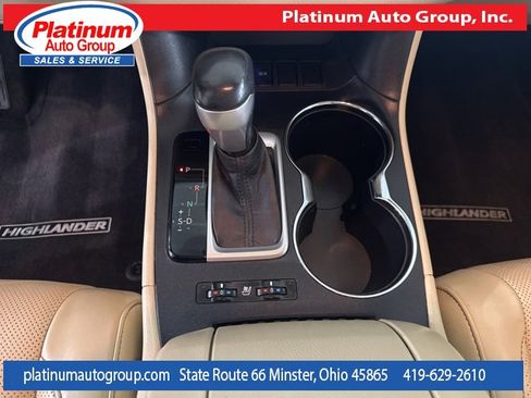 Used 2016 Toyota Highlander Limited image 20