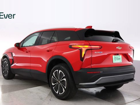 Used 2024 Chevrolet Blazer EV LT AWD/4WD image 14