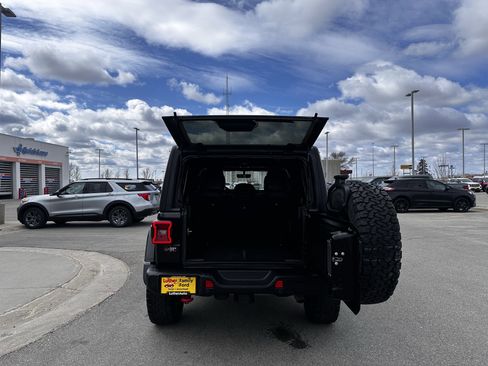 Used 2020 Jeep Wrangler Unlimited Rubicon AWD/4WD image 22
