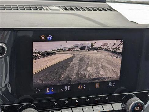 New 2026 Chevrolet Colorado LT w/ LT Convenience Package RWD image 13