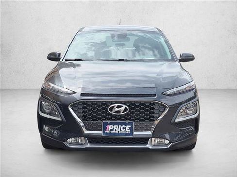 Used 2019 Hyundai Kona SE AWD/4WD image 2