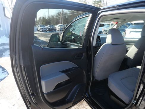 Used 2020 Chevrolet Colorado W/T w/ Custom Special Edition image 26