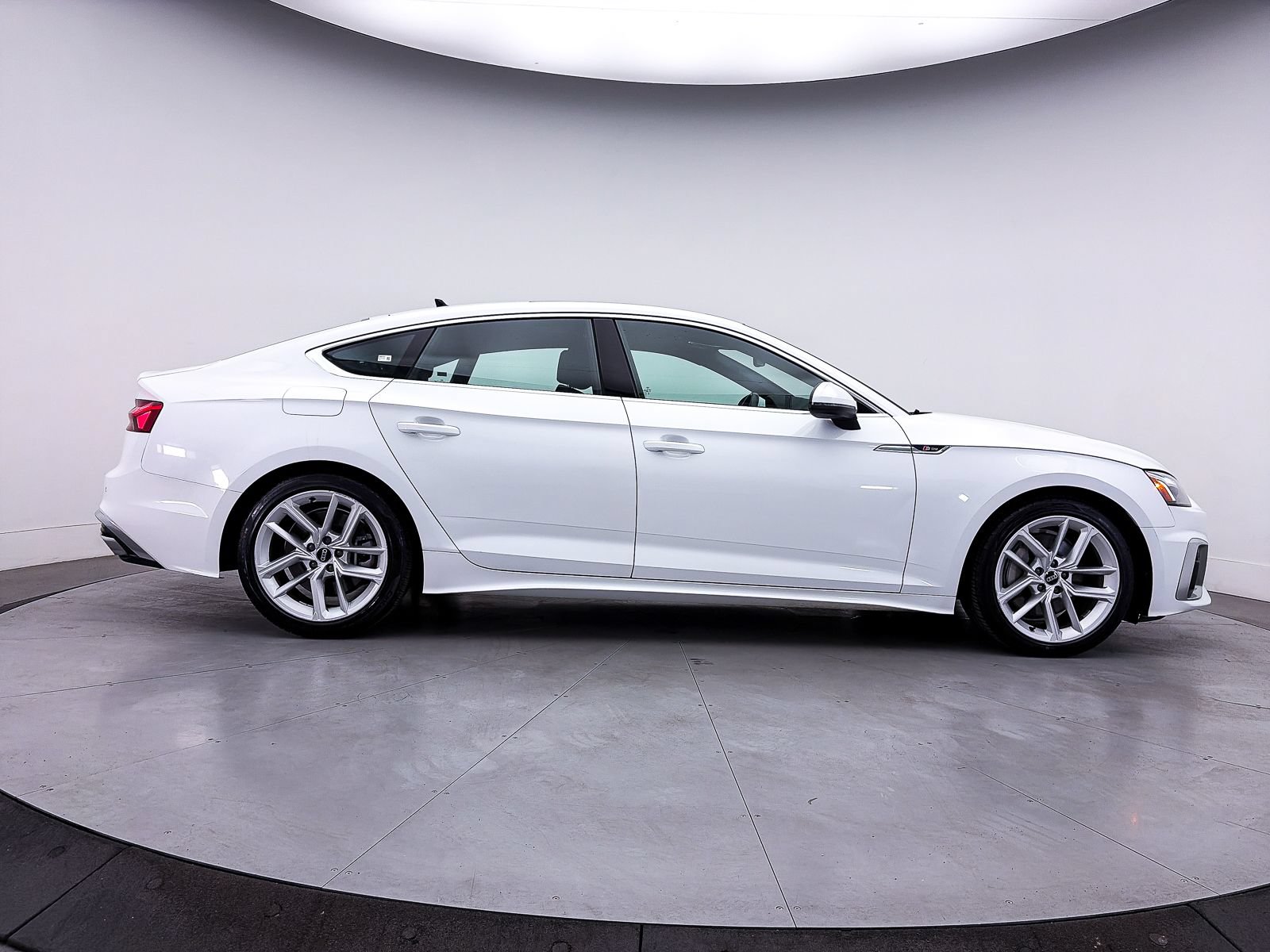 Used 2024 Audi A5 2.0T Premium Plus AWD/4WD image 39