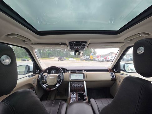 Used 2017 Land Rover Range Rover HSE AWD/4WD image 24