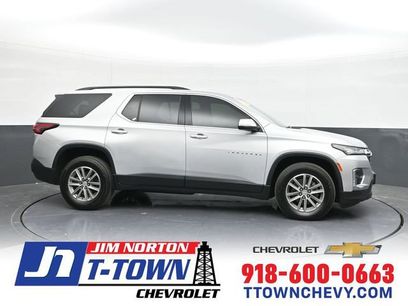 Used 2022 Chevrolet Traverse LT