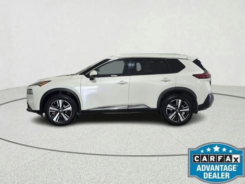 Used 2021 Nissan Rogue SL FWD image 2