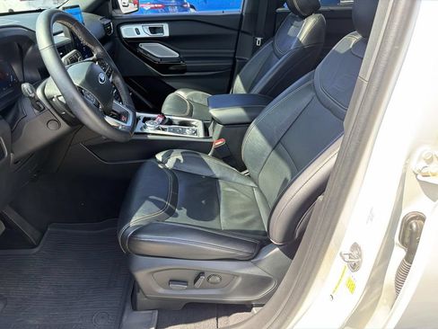 Used 2023 Ford Explorer ST w/ Equipment Group 401A AWD/4WD image 20