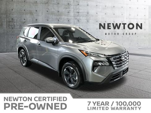 Used 2024 Nissan Rogue SV w/ SV Premium Package FWD image 1