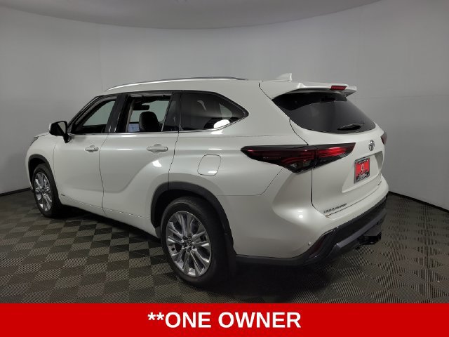 Used 2026 Toyota Highlander Limited AWD/4WD image 6