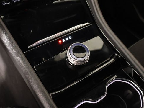 Used 2023 Jeep Grand Cherokee L Laredo image 8