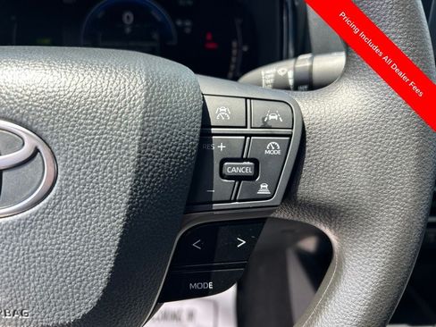 Used 2026 Toyota Camry LE w/ Convenience Package FWD image 8