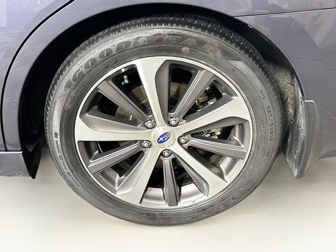 Used 2016 Subaru Legacy 3.6R Limited image 11