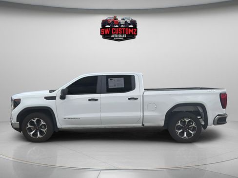 Used 2023 GMC Sierra 1500 Pro w/ Pro Value Package AWD/4WD image 4