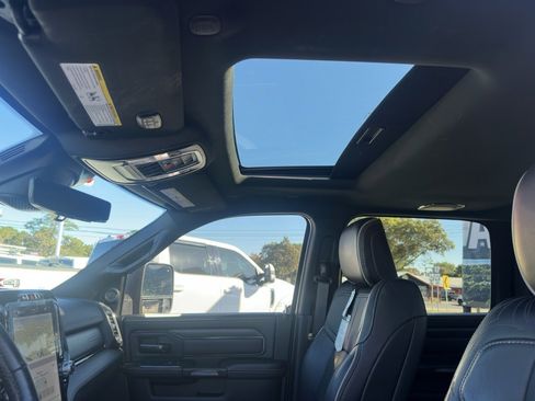 Used 2024 RAM 3500 Limited image 4