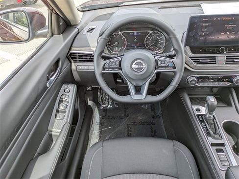 New 2025 Nissan Altima 2.5 SV w/ SV Premium Package image 16