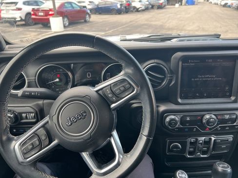 Used 2021 Jeep Wrangler Unlimited Sahara w/ Safety Group image 13